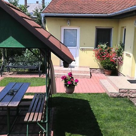 Apartman Kaszas Garden Mosonmagyaróvár Exteriér fotografie