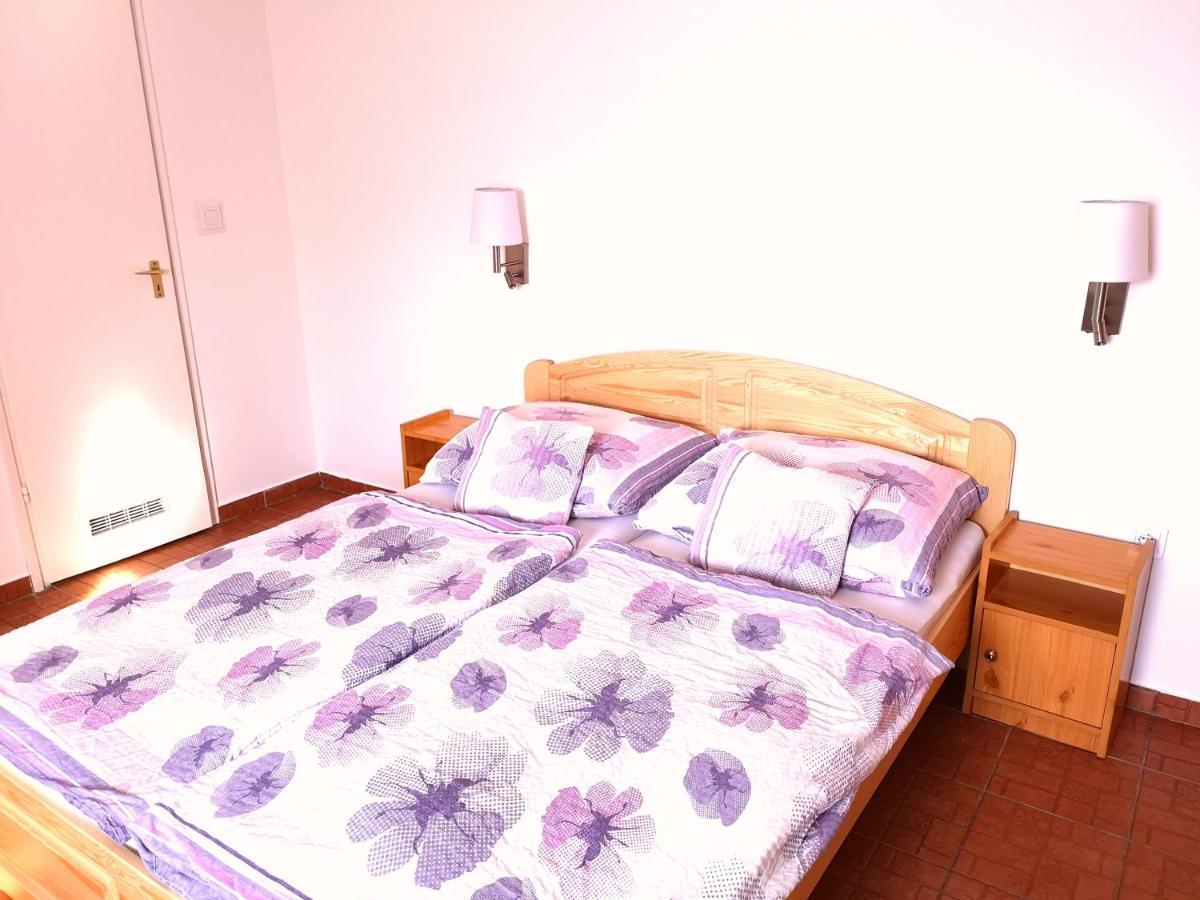 Apartman Kaszas Garden Mosonmagyaróvár Exteriér fotografie
