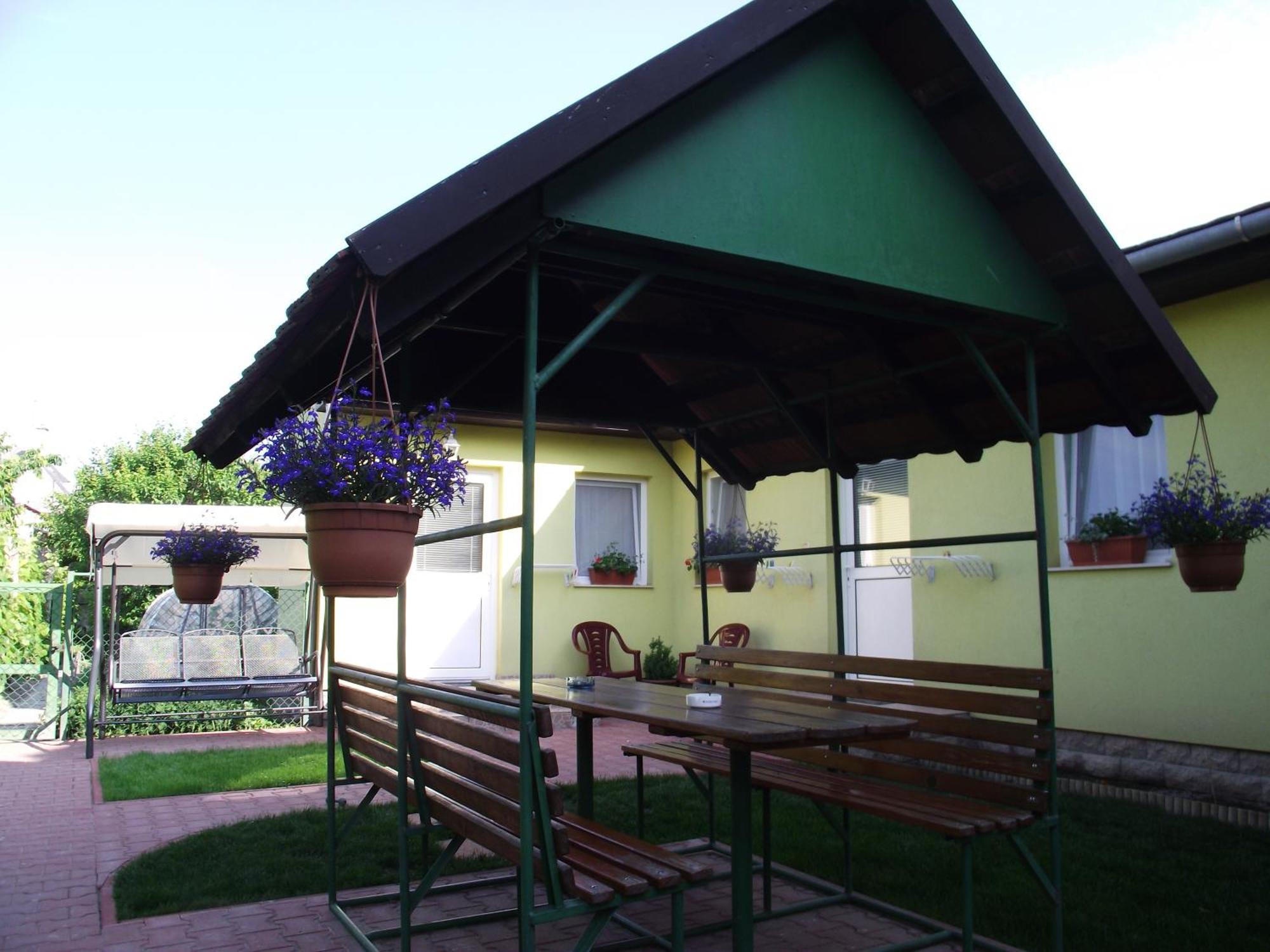 Apartman Kaszas Garden Mosonmagyaróvár Exteriér fotografie