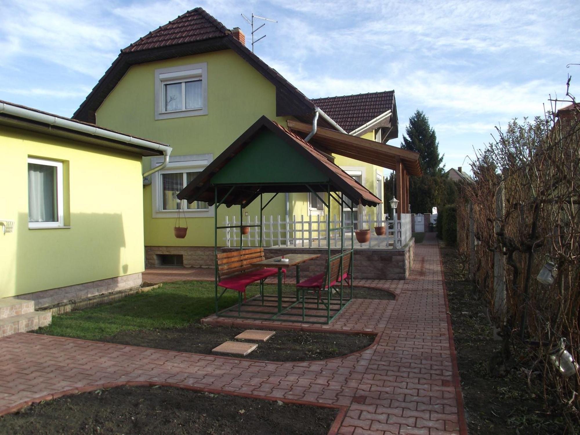 Apartman Kaszas Garden Mosonmagyaróvár Exteriér fotografie