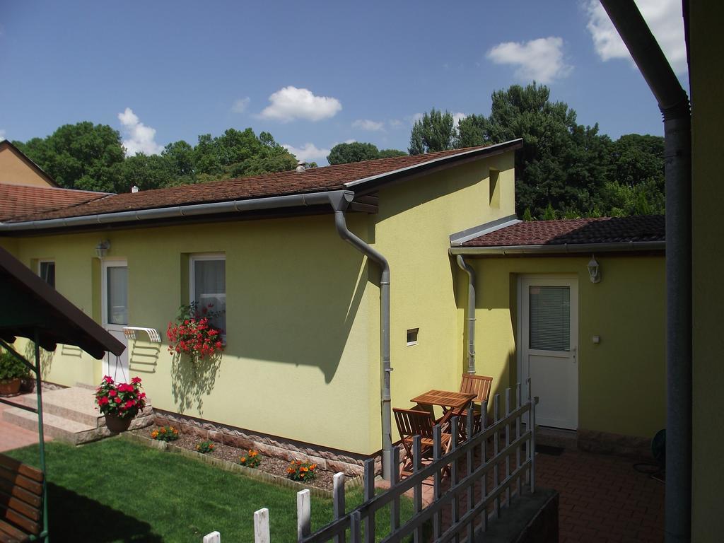 Apartman Kaszas Garden Mosonmagyaróvár Pokoj fotografie