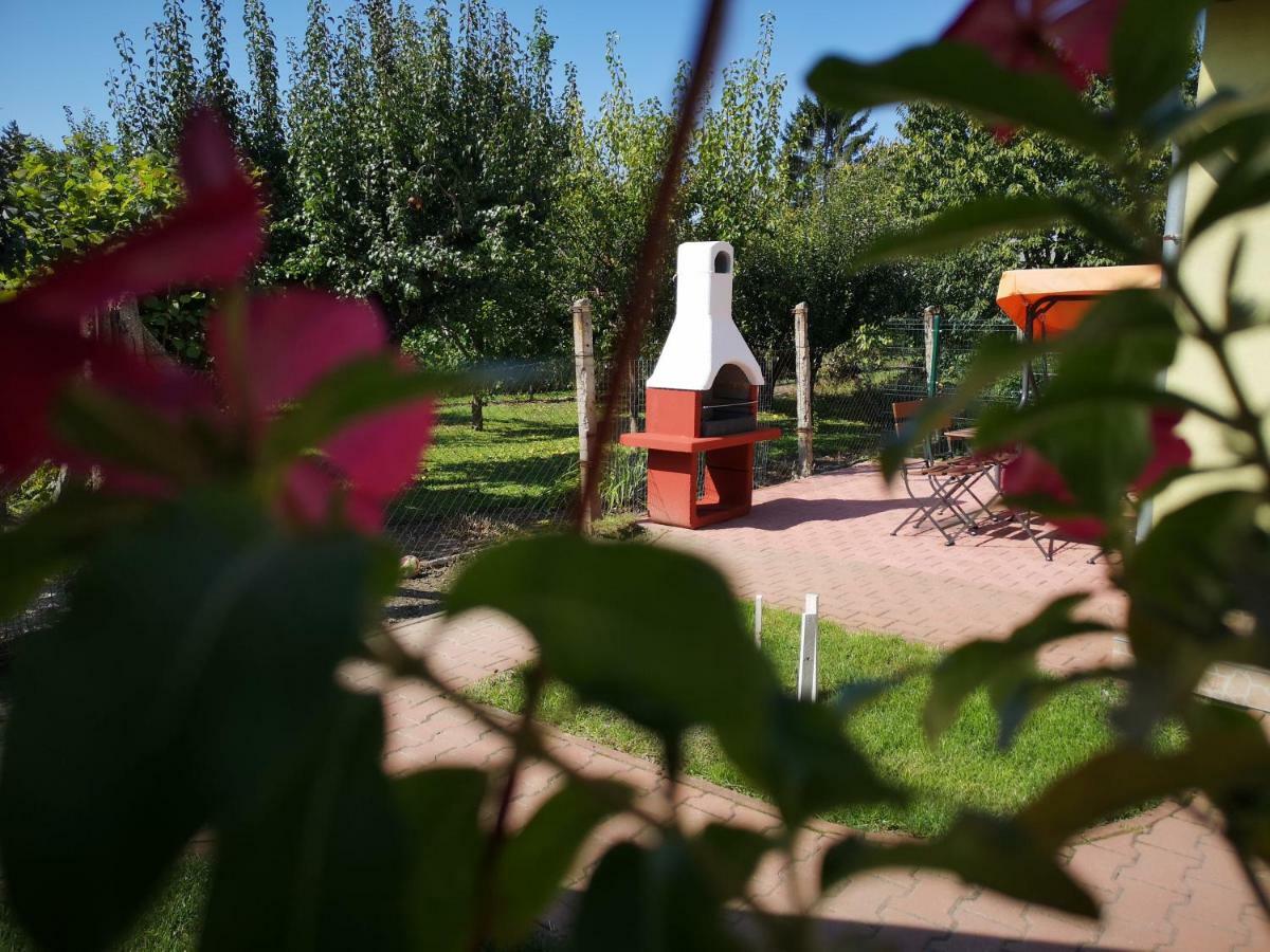 Apartman Kaszas Garden Mosonmagyaróvár Exteriér fotografie